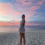 Alissa Violet Instagram - vacation alissa activated☑️🌸🐟 Turks and Caicos, Providenciales