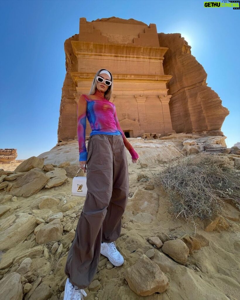 Alissa Violet Instagram - 🐪 Al H̱Egr, Saudi Arabia