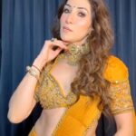 Alisshaa Ohri Instagram - Banno ki saheli ready for सगन! ✨ Outfit- @studiobagechaa [Alisshaa Ohri, Bollywood, Actor, Indian Outfit, Wedding Lookbook, Fashion Inspo, Trending, Outfit Ideas, Ethnic Edition, Explore Page, Fyp, Instagram]