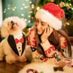 Alisshaa Ohri Instagram - Merry moments and bright smile on this Christmas Day! 🎄 #AlisshaaOhri #Actor #Bollywood #Christmas #merrychristmas #festivevibes #december