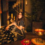 Alisshaa Ohri Instagram - Glowing with the diyas 🪔💫⁣ ⁣ ⁣ ⁣ ⁣ ⁣ Outfit: @shopmulmul⁣ ⁣ ⁣ ⁣ ⁣ ⁣ ⁣ #AlisshaaOhri #Actor #HappyDiwali #DiwaliCelebration #Diwali2023 #FestivalOfLights