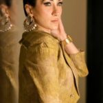 Alisshaa Ohri Instagram - Wedding Edition 🔥 Ready for the spam ahead? Outfit- @studiobagechaa [Alisshaa Ohri, Bollywood, Actor, Wedding Outfit Inspo, Outfit Ideas, Lehnga, Ethnic Wear, Fashion Trends, Traditional Style, Explore, Instagram]