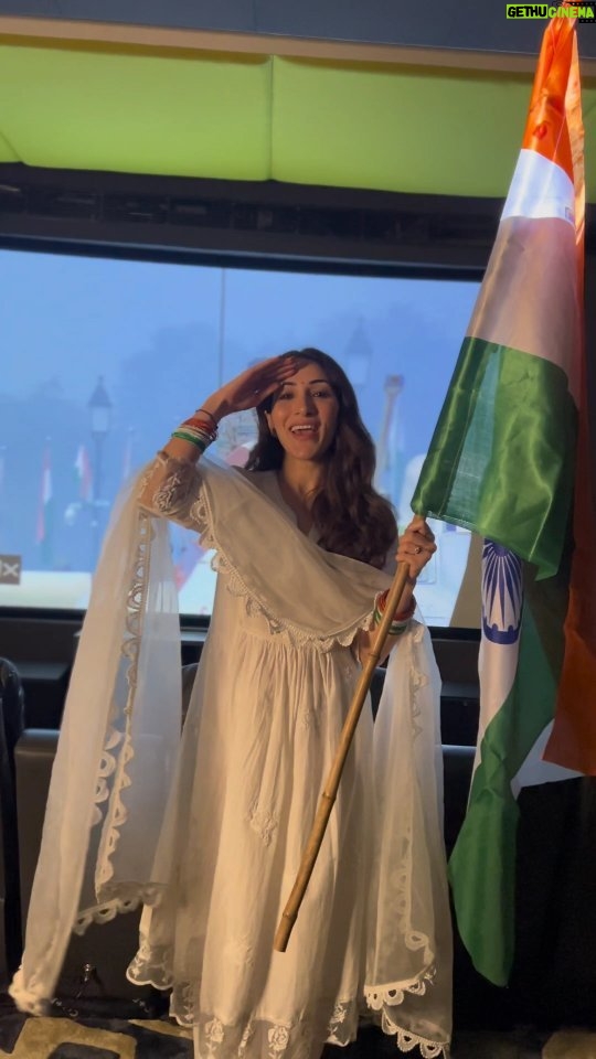 Alisshaa Ohri Instagram - Happy 75th Republic Day to all of you Jai Hind 🇮🇳 [Alisshaa Ohri, Bollywood, Actor, 75th Republic Day of India, Trending, Explore]