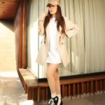 Alisshaa Ohri Instagram - On Thursday we wear beige🤎⁣ ⁣ ⁣ ⁣ Photography: @shutterstrings⁣⁣⁣ MUA: @jishanmua⁣⁣ Stylist: @nishamadani⁣ ⁣ ⁣ ⁣ ⁣ ⁣ ⁣ ⁣ #AlisshaaOhri #Actor #ThursdayInBeige #BeigeDay #BeigeVibes #NeutralChic #BeigeOutfit #Vibes #NeutralOutfits #OOTD #FitOfTheDay