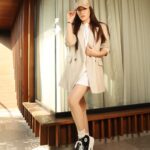 Alisshaa Ohri Instagram - On Thursday we wear beige🤎⁣ ⁣ ⁣ ⁣ Photography: @shutterstrings⁣⁣⁣ MUA: @jishanmua⁣⁣ Stylist: @nishamadani⁣ ⁣ ⁣ ⁣ ⁣ ⁣ ⁣ ⁣ #AlisshaaOhri #Actor #ThursdayInBeige #BeigeDay #BeigeVibes #NeutralChic #BeigeOutfit #Vibes #NeutralOutfits #OOTD #FitOfTheDay
