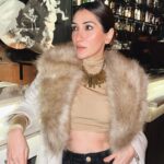 Alisshaa Ohri Instagram - Chilly nights, warm laughs at Evva with loved ones! ✨🥂 [Alisshaa Ohri, Bollywood, Actor, Fashion Blogger, Influencer, Birthday Party, Family, Friends, Night out, Fun, Togetherness, Delhi, Evva, Celebration, Cherished moments] Evva Delhi