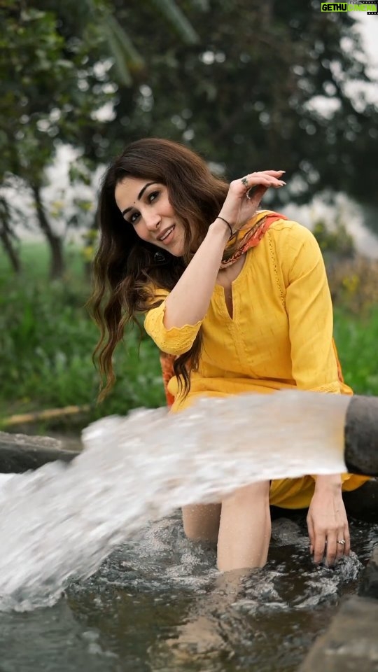 Alisshaa Ohri Instagram - Wishing you all the love and happiness this Vasant Panchami ✨ 💛 [Alisshaa Ohri, Bollywood, Actor, Vasant Panchami, Trending, Fyp, Instagram, Content Creator, Tradition, Explore Page]
