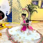 Alisshaa Ohri Instagram - Every step my daughter, Ammira,takes in her Kathak journey is a step closer to a dream – a dream my mother once held for me, and now, I hold for her. ✨ As a child, I never fully embraced Kathak, preferring to freestyle to my rhythm. It wasn't until after losing my mom that I truly understood the value of her wish and the depth and discipline Kathak embodies. 💕 Now, watching Ammira embrace this beautiful art, I feel a profound sense of pride and connection. Through her, my mother's dream dances on, a reminder that sometimes, parents do indeed know best.🌸 #nationalgirlchildday