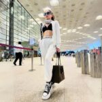Alisshaa Ohri Instagram – Checked in!✈️

Outfit: @hamster_london 

[Alisshaa Ohri, Bollywood, Actor, Airport Look, Outfit Ideas, Travel Fits, Fashion Inspo, Explore, Instagram]