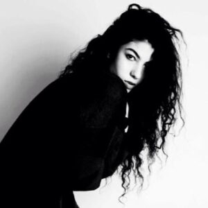 Alize Gördüm Instagram - 👽✨