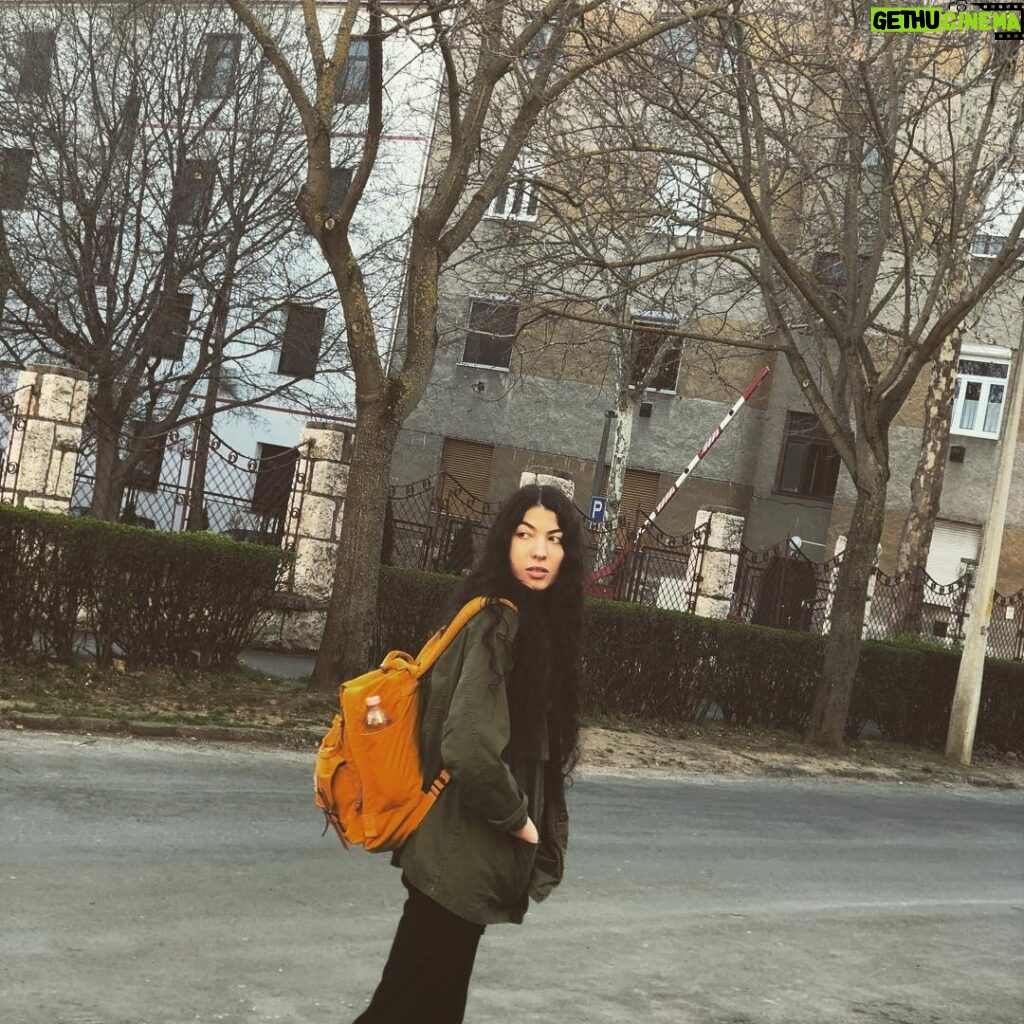 Alize Gördüm Instagram - I ain't happy, I'm feeling glad I got sunshine in a bag I'm useless but not for long The future is coming on ⚡️🔥 #pécs #springday #mycity