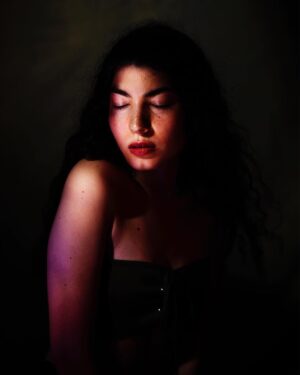 Alize Gördüm Instagram - By Miguel Angel Sanchez @studiomasg 🙏🏻 thank you Miguel! You are a great artist🌟🌺