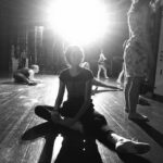 Alize Gördüm Instagram - Kalbinizi karnınızda hissedebileceğiniz saatler. #warmup #dancelife
