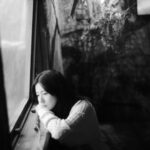 Allison Lin Instagram - 冬天是思念的季節 喂 哪個季節不思念 人類有這麼害羞 思念還要看季節 跟農作物一樣 今天終於有一個白天的時光 在家裡整理腦袋、心裡跟家裡 發現原來我會思念你們 （原來水瓶座是會累積情感的機器人） 很忙的時候都不思念 所以偶爾閒下來的時光變得好重要 因為這樣我才會發現自己會思念你 How important is that?