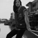 Allison Lin Instagram – 12月份了，聖誕佳節將近，讓朦朧的我來提醒各位朋友，記得買份禮物給重要的人，以及重要的自己。

@fossil

#FossilTW #台灣總代理青霆亞太 @dfapactw
#MadeForThis #FossilCollective