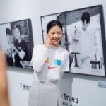 Allison Lin Instagram - 謝謝Nike的邀請，讓我有這個機會可以替大家留下美好而勇敢的一面。 期待Be True可以帶給社會更廣義的愛，多元不是對立，是給彼此更多安全感，表達自己的喜愛，甚至是不安或脆弱，也能安心的表達。 無論是準備好的自己、還是有點狼狽的自己，都是真實存在，擁抱自己的二元，看見中間更多的可能性。 你們都是最棒的。 Styling @charliebubblecat Makeup @kaiting_w Hair @garden_hairstyli Team @weteamwork.co Photo Nike 官方提供 #BeTrue #BeALegend #NikeTaiwan