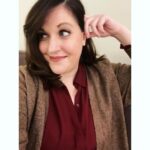 Allison Tolman Instagram - Extremely, extremely grateful to be back on set- and dressed head to toe in Fall colors. 🍂🍁