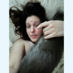 Allison Tolman Instagram - Portrait of a cat mom at breakfast time.