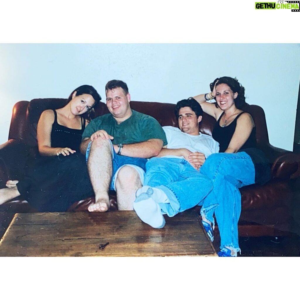 Allison Tolman Instagram - Found some real golden oldies for #TBT this week. 1999/2000. Dave, Erin, Will- I cannot for the life of me imagine who took these.