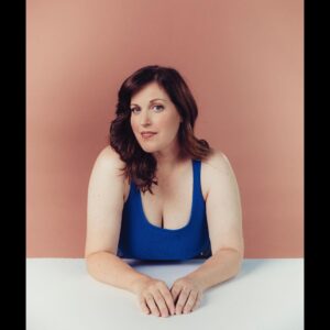 Allison Tolman Instagram - Hey! Please remember that solidarity is our strongest tool as we continue to fight for a fair SAG-AFTRA contract! The trade publications aren’t on our side and if you’re feeling isolated or angry you should try and join a picket line! The work stoppage is the fault of the AMPTP and not the actors union advocating for living wages and reasonable protections! Anyway, here’s my cleavage for the algorithm! 📸: @selashiloni