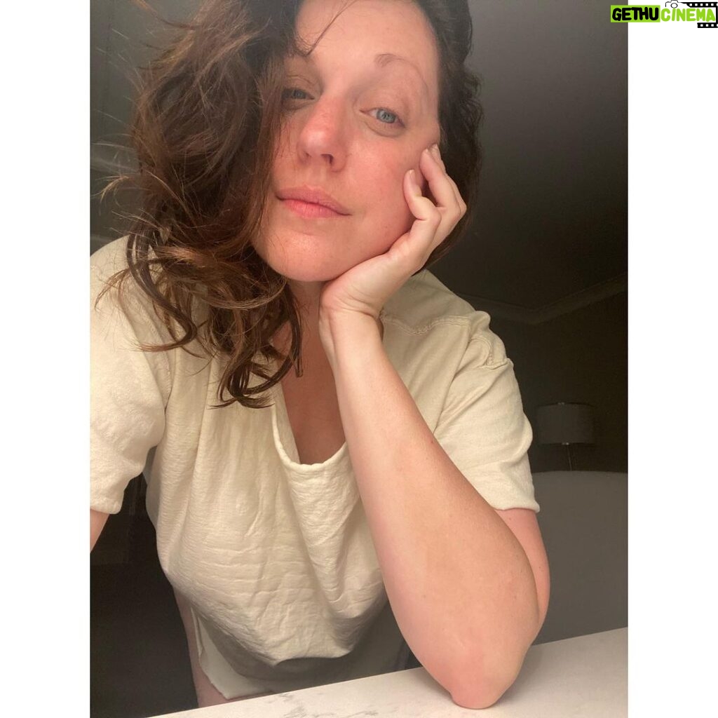Allison Tolman Instagram - In Chicago- sans make up, sans pants, sans fucks left.