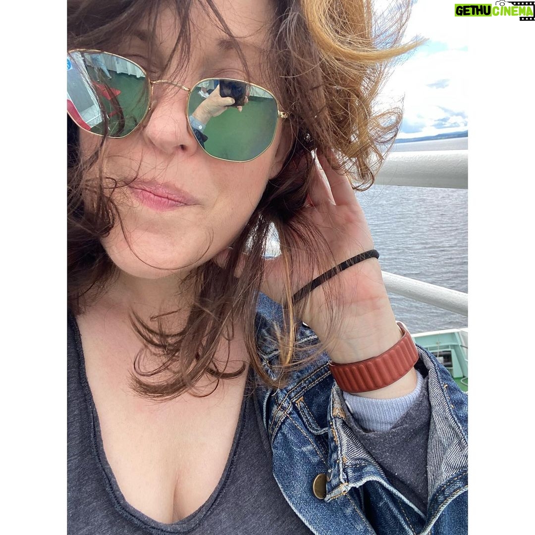 Allison Tolman Instagram - It seems like time to start posting some backlogged #ScotGirlSummer photos. These are from the ferry en route to the Isle of Bute! 😍