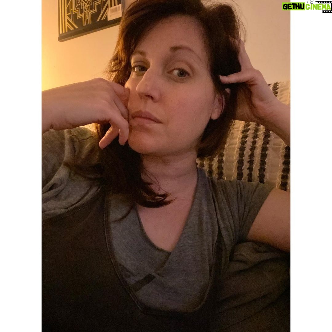 Allison Tolman Instagram - OMG look at this baroque painting of a depressed actress I found.