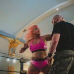 Allison Woodard Instagram - i am the razor in the hands of god . . . . . #alliekatch #wrestling #womenswrestling #deathmatchwrestling #tagteamwrestling #bussy #la #nickgage #headautomatica