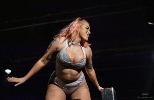 Allison Woodard Instagram - if youd only take a look at me 
.
.
.
#alliekatch #wrestling #womenswrestling #intergenderwrestling #tagteamwrestling #bussy #defy #defyance #seattle