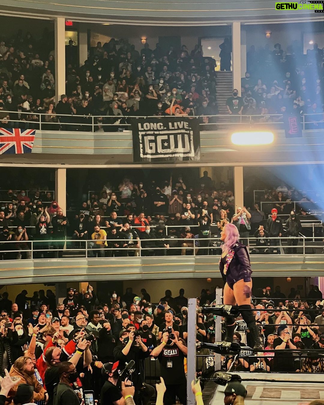 Allison Woodard Instagram - famous . . . . . 📸 bodega_papi #alliekatch #wrestling #womenswrestling #intergenderwrestling #deathmatchwresting #tagteamwrestling #bussy #ladygaga #hammerstein #hammersteinballroom #thewrldongcw