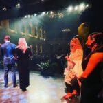 Alma Hätönen Instagram - #VOITTOGAALA dump Onnittelut kaikille voittajille! Grand Prix’n vei upea Suojelija-filmi @helsinginensikoti @flock_oy @mjolk.tv Mä rakastan kivoja juontokeikkoja! Tämä oli extrahyperkiva, koska juontajakollega @almahatonen ja tuottaja @jennilahteenmaki tekivät varmaa duunia. Kiitos @apfi_ry ja @laurakuulasmaa, että sain juhlia kanssanne! #voittokilpailu #mainoselokuva #awardshow #apfiry Vanha ylioppilastalo