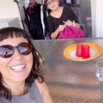 Alma Hätönen Instagram - Moikku, lähdin viikoksi moikkaamaan äitiä Espanjaan👋🥰 Tulin tänne etätyöskentelemään nyt, kun siihen oli mahis. Ollaan nimittäin joulu eri paikoissa, toinen Oulussa ja toinen Fuengirolassa 🌴Oon iloinen, että tartuin tähän hetkeen, sillä en vielä tiedä miten keväällä koulun alkaessa pääsen käymään vai pääsenkö ollenkaan. Oli ehtinyt tulla valtava ikävä ❤️