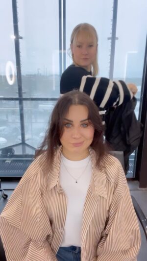 Alma Hätönen Instagram - Olihan sitä jo aikakin vähän päivittääkin tätä suht kulahtanutta kuontaloa!👹 Kattokaa miten hieno tuli❤️‍🔥

Palvelu saatu @bytaijast / @pieceofhairsalon 

#newhair #hair #hairtransformation #hairideas #hairstyle