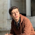 Alp Akar Instagram - Yusuf’un yolculuğuna başlıyorum... Bu akşam saat 20.00 @trt1 @yurekcikmazitrt @goldfilmyapim @atike_hinclier @ilkerbackstage 📸 @actorsmanagement herkese iyi seyirler 🚀♥️