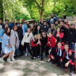 Alp Akar Instagram - Benim "Ali"ile olan yolculuğum burada bitti...Bana bu güzel karekteri teslim eden, bana güvenen Yapımcım Fatih Aksoy Abime ,Yönetmenim @neslihanyesilyurt hocama, @merve_colak hocama , @medyapimresmi @kanald ,@mednovayapim @sadakatsizdizi @selen.sevigen ,#gülümsünözkök yapımcılarıma sonsuz teşekkür ederim...Şanslıyım demiştim, en büyük şansım @cansudere Ablam @canercindoruk Abim aynı sahneyi paylaşmak muhteşem bir duygu anlatılmaz yaşanır ...Üvey annesinin gülü @melisssezen :) Bu keyifli yolculukta beraber olduğum tüm oyuncu büyüklerim, oyuncu arkadaşlarım iyiki sizinle olmuşum. Hepinize sonsuz teşekkür ederim.. Usta kalemiyle: @dilarapamuk @arzuyurtsevenn @kemalhmmcglu @sadakatsizdizi senaristlerine sonsuz teşekkür ederim.. Gizli kahramanlar: Tüm ekip emeğine, yüreğine sağlık bu başarı onların! Biz sıcacık bir aile olduk... 60 Bölüm iki sezon bizi yanlız bırakmayan seyircimize teşekkür ederim.. Tabiki menajerim @actorsmanagement Teşekkürler .. Bu bir ayrılık değil... Yeni projelerde buluşmak dileğiyle 👋🙏✨