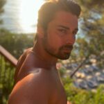 Alp Navruz Instagram - #sunbath 🌞
