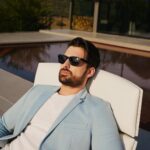 Alp Navruz Instagram –