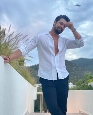 Alp Navruz Instagram - 🙅🏻‍♂️