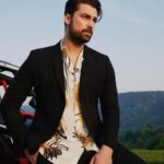 Alp Navruz Instagram -