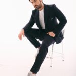 Alp Navruz Instagram - 3..2..1 📸 Fotoğraf: @emreyunusoglu_ Styling: @eylmyldzz Makyaj: @aslibilgemua Saç: @gorkemgurer @ukiletisim