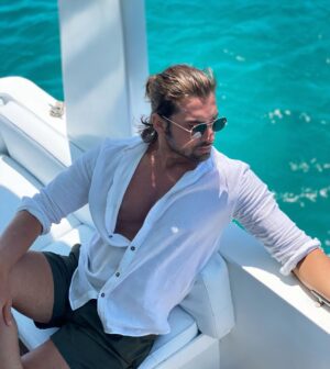 Alp Navruz Instagram - ⚓️