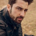 Alp Navruz Instagram -