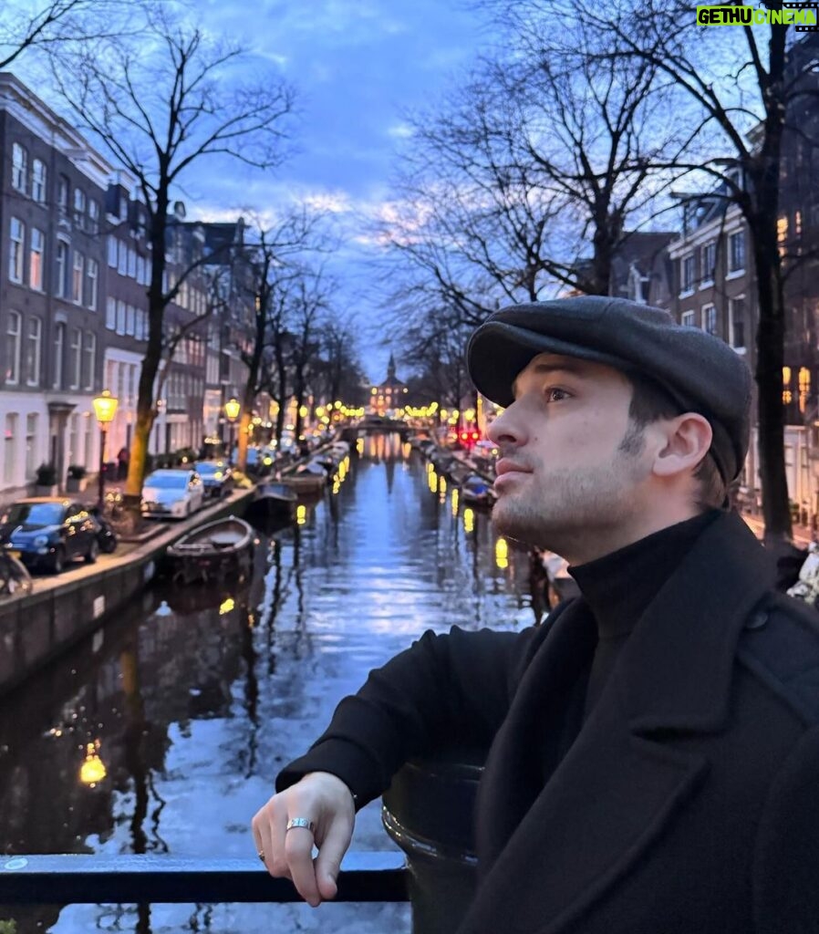 Alp Navruz Instagram - 🛩️ Amsterdam, Netherlands