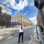 Alp Navruz Instagram - Mevsimsizlik 🌚 Museo del Louvre