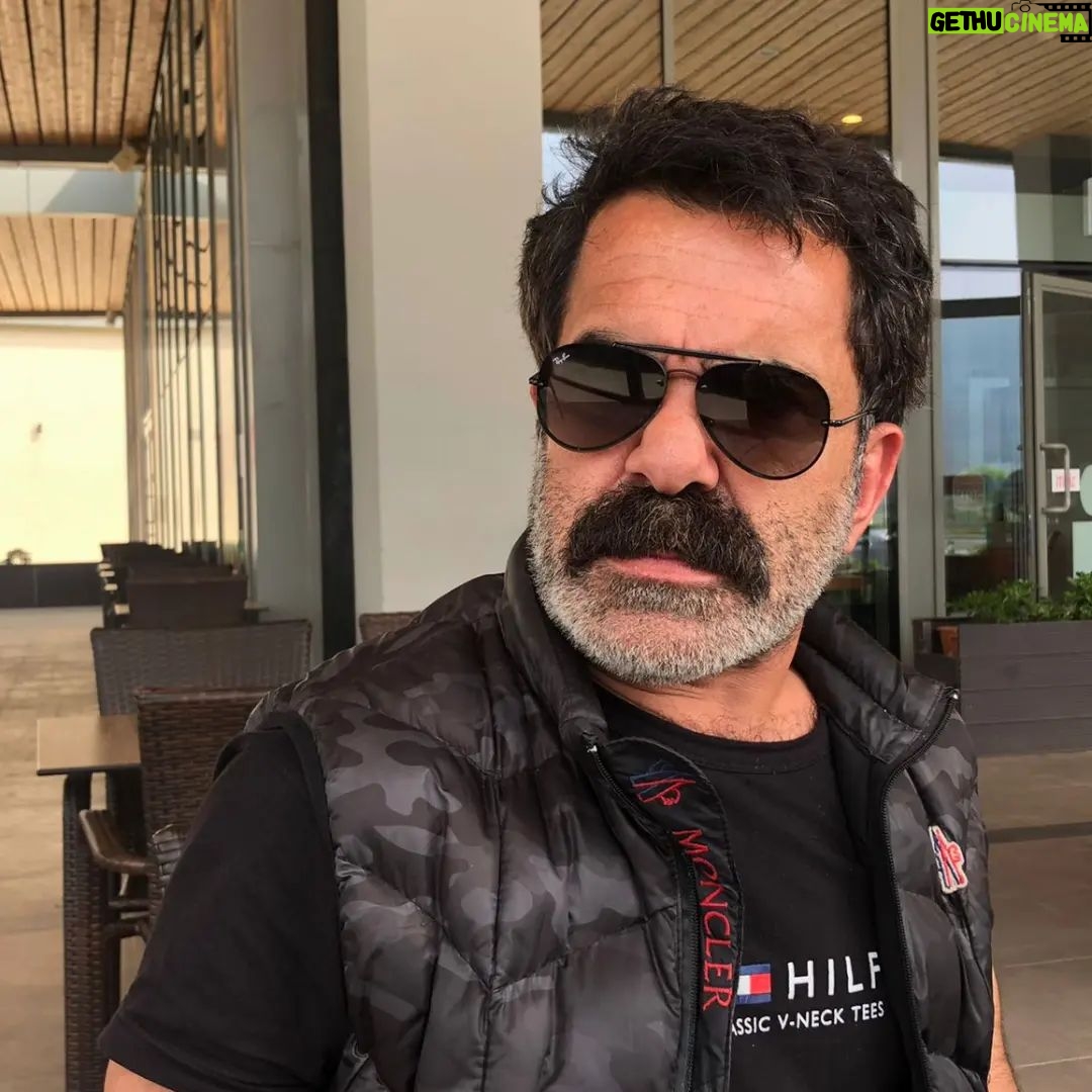 Alpaslan Özmol - 1K Likes -