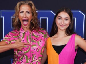 Alysia Reiner Instagram - At 5:14pm, 15 years ago today, this girl made her first appearance, after such a short labor - I was standing up & still had my shoes and pants on. NO JOKE. She has continued to amaze me every single day. “Don’t slow me down mom” she said with a kiss to my forehead at 645am  this morning. She came out fast and has been on a focused passionate joyful hilarious creative path ever since. Ok girl. I promise to love you fiercely every day & try not to ever slow you down. Thank you for being you Livia Charles Basche. Join me in wishing her the happiest.