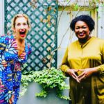 Alysia Reiner Instagram - See how joyful I am in this picture? That’s how I wanna feel tomorrow when @staceyabrams gets VOTED 🗳 to be the first Black female Governor of Georgia!! But that only happens when people vote. Make your calls, volunteer, help folks to polls, let’s all #gotv !!! I will use my right and privilege to vote in #nyc for the amazing @kathyhochulny ! I will be voting for abortion safety, bodily autonomy, gun safety, childrens safety & education, climate justice, & more freaking love in the world, WHAT ARE YOU VOTING FOR??? MAKE YOUR PLAN TODAY. https://staceyabrams.com/voting/ #staceyabrams #georgia #nyforhochul #kathyhochul #governor #nyc #vote Atlanta, Georgia