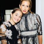 Alysia Reiner Instagram - Damn it’s better doing Fashion Week with this girl. Love you Liv. I love your style in 1000 different ways but mostly I love the style of your kindness humor & heart. Thank you @reservedmagazine for this magical cover party. Lipgloss by me (!) for @izzyzerowastebeauty Makeup @jennygonzalezmua Hair @jasonlinkow Style @zcrave for @reservedmagazine #nyfw #nyfw2022 #lifewithliv #agentdeever #dodc #fashionweek #fashionweek2022 NY Fashion Night Out/Fashion Week