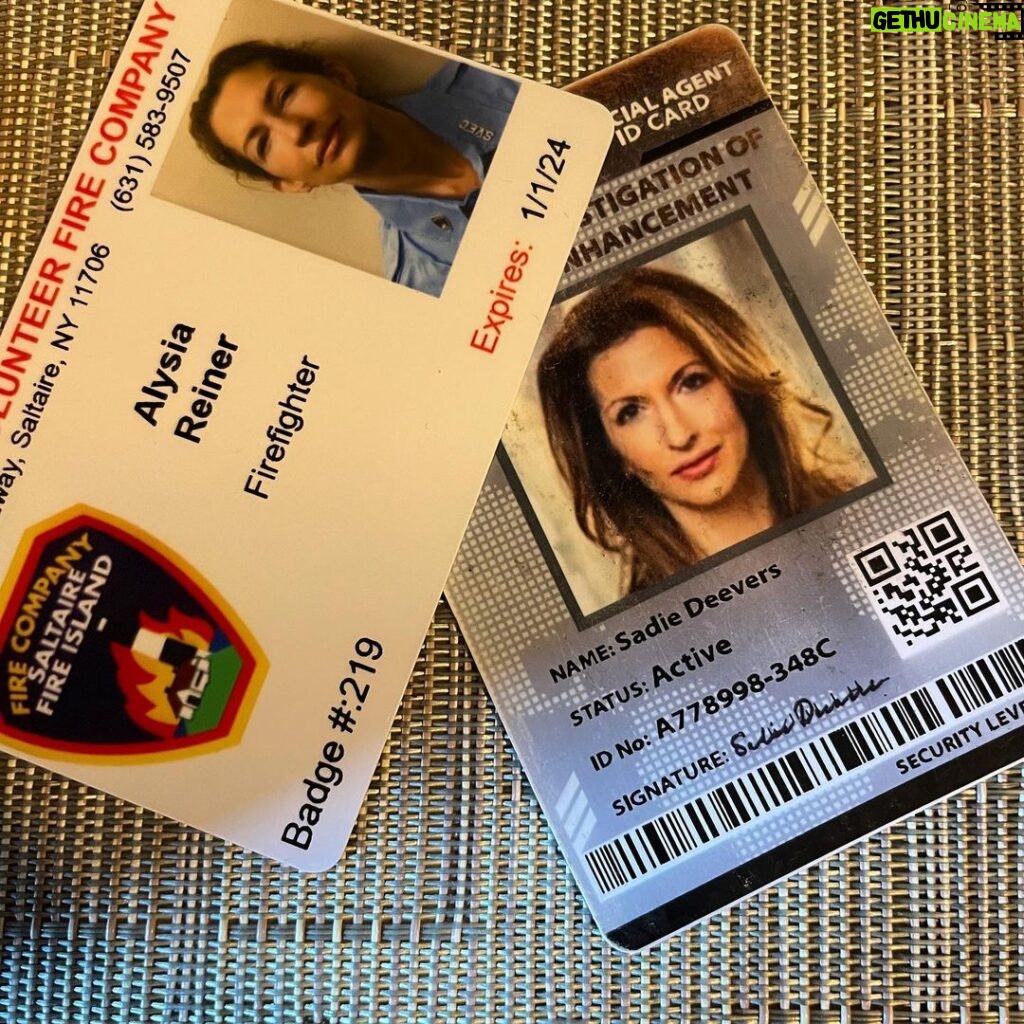 Alysia Reiner Instagram - Which is real? (Also, wtf is real these days) We all contain multitudes. Show me your cards, I showed you mine. #disneyplusday #icontainmultitudes #tbt #cardplayer #marvel #dodc #sadiedeever #agentdeever #saltairevolunteerfirecompany #saltaire #fireisland #firefighter The Metaverse