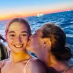 Alysia Reiner Instagram - Pardon me while I kiss the sky. #selfiesunday #livlaughlove #motherdaughter #youaremysunshine #loveyouliv Fire Island, New York